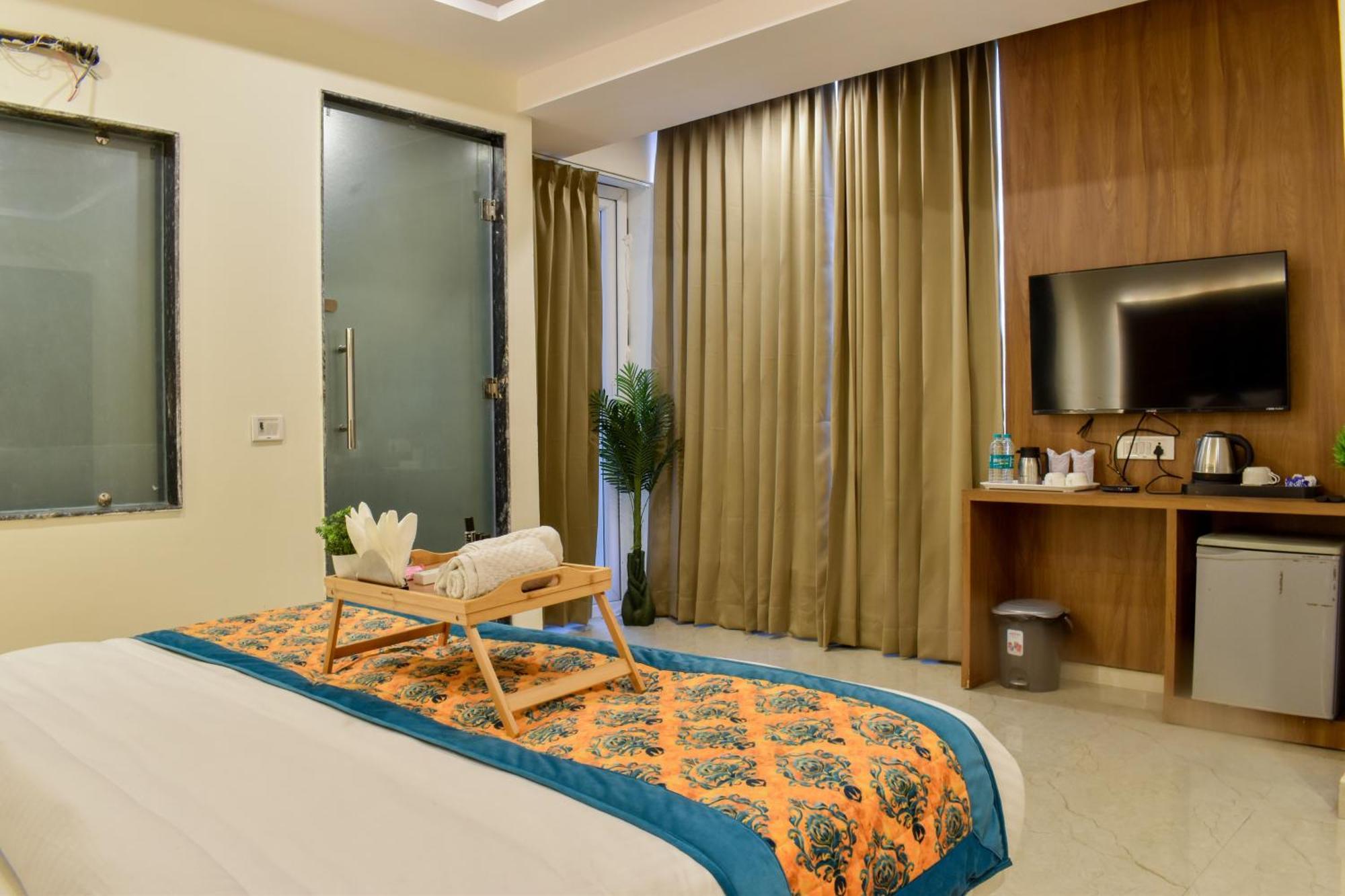 Hotel Yash Palace Near Igi Airport New Delhi Exterior photo